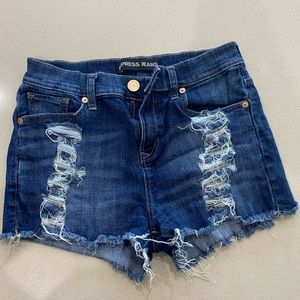 Express distressed med rise Jean shorts